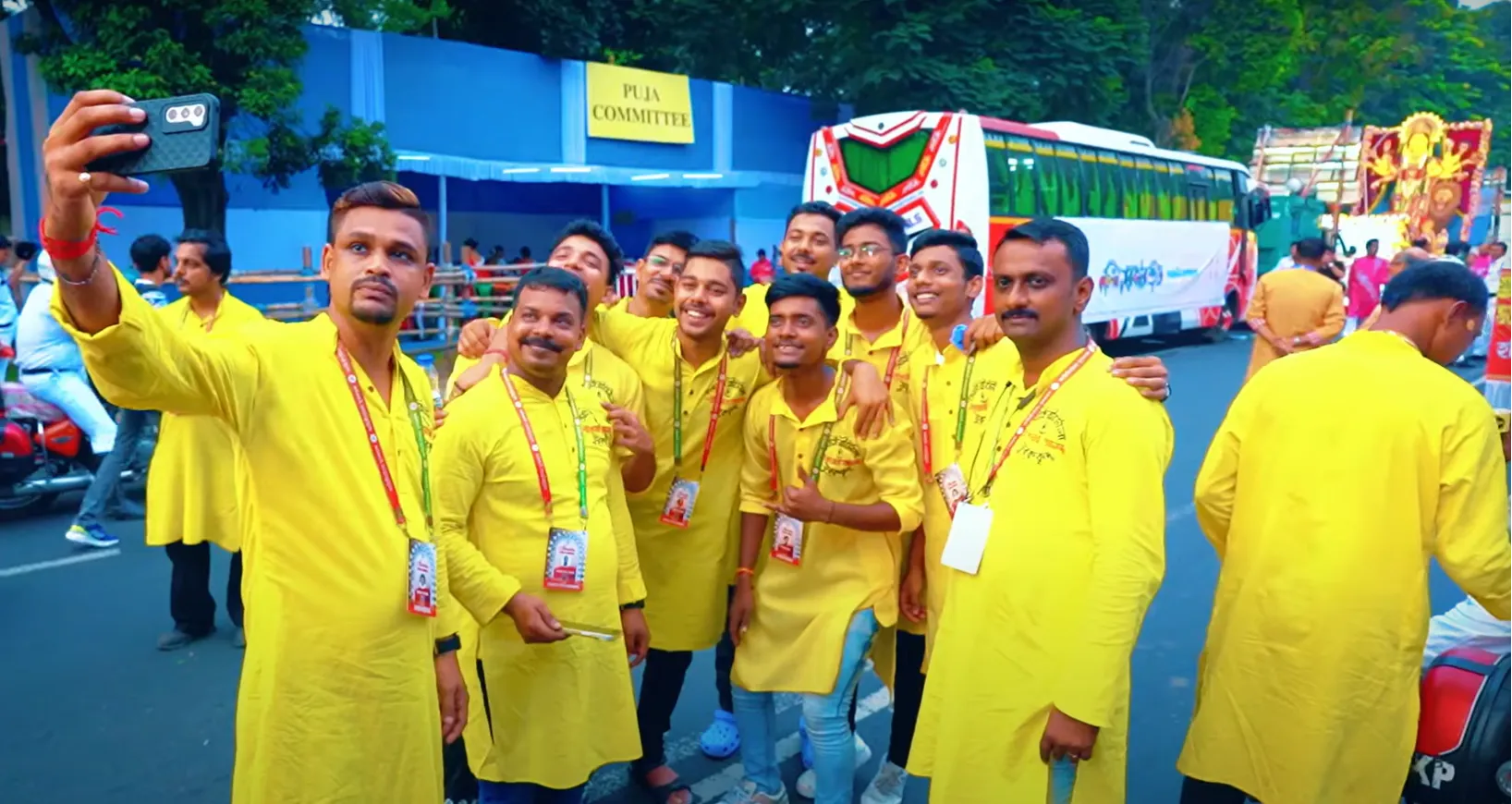 ajb team selfie